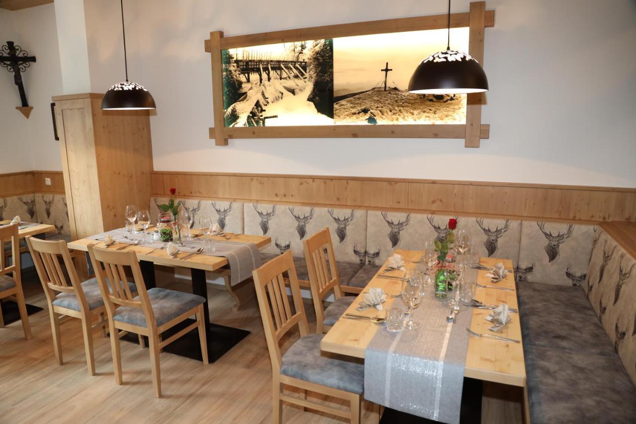 Alpenhotel Ensmann Lassing  Zewnętrze zdjęcie