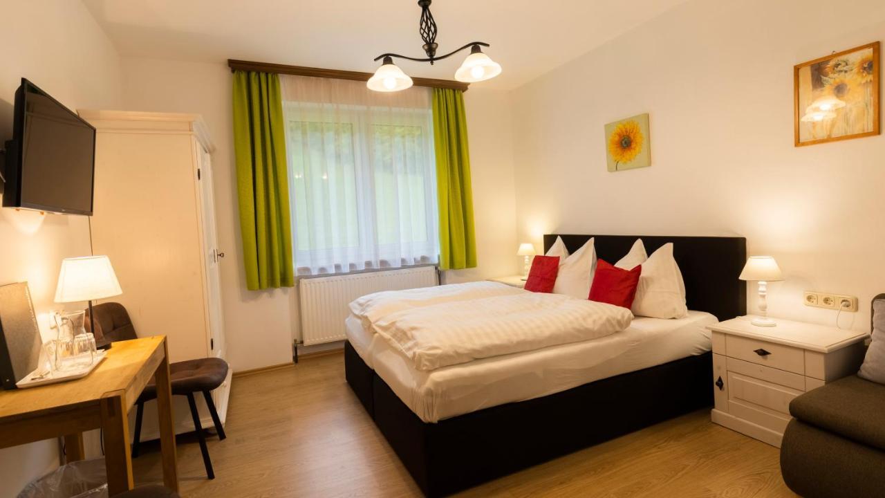 Alpenhotel Ensmann Lassing  Zewnętrze zdjęcie